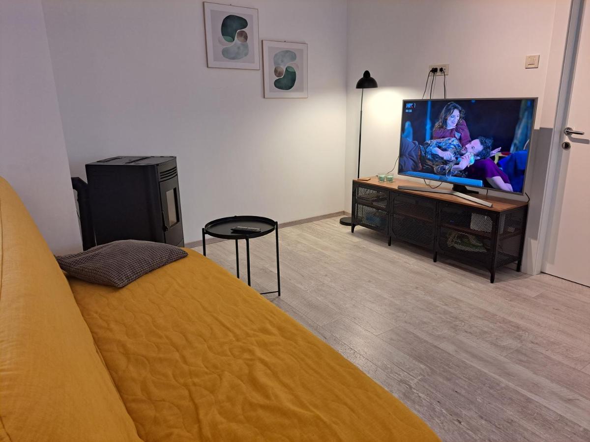 Apartment Grandic バスカ エクステリア 写真
